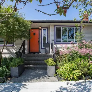 Holiday home The Orange Door, Vancouver